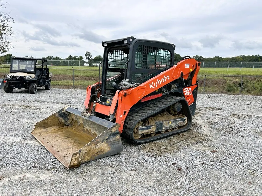 2023 Kubota SVL65-2