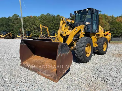 2022 Caterpillar 914