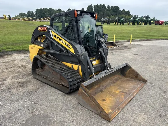 2013 New Holland C238