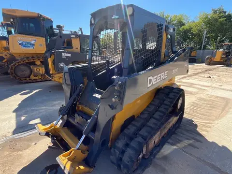 2015 John Deere 319E