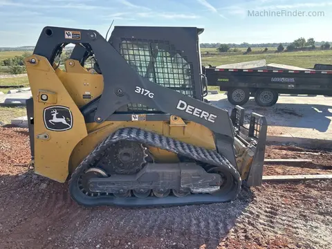 2021 John Deere 317G