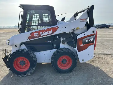 2020 Bobcat S76