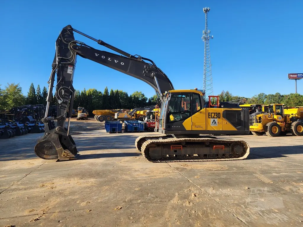 2024 Volvo EC230FL5