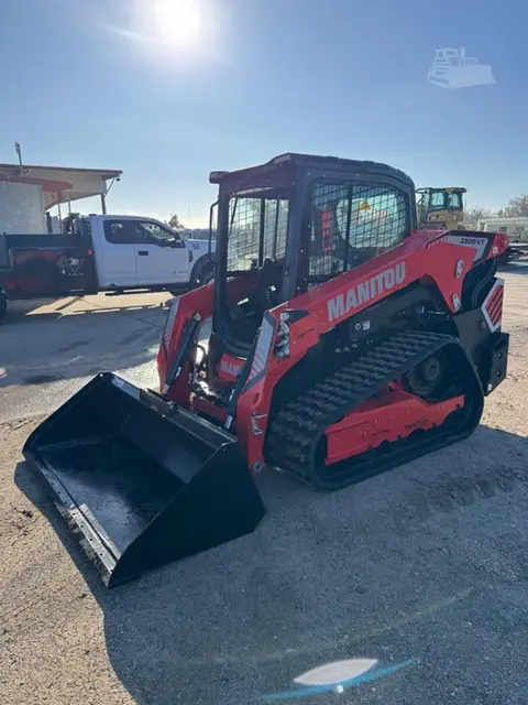 2025 Manitou 2300VT