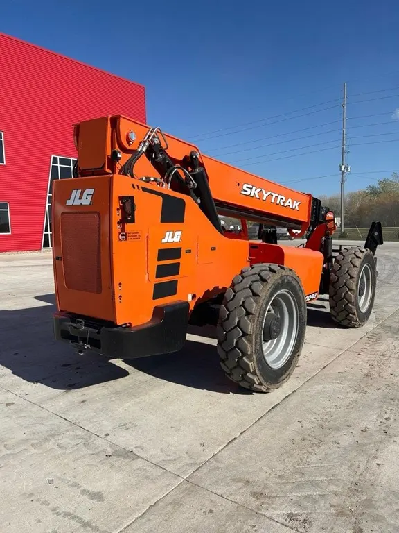 2020 SkyTrak 10042