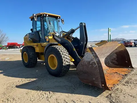 2019 John Deere 544L