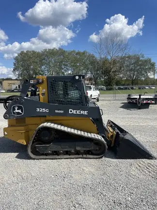 2020 John Deere 325G