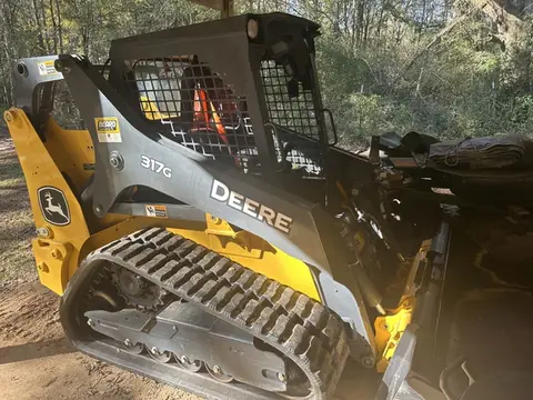 2024 John Deere 317G