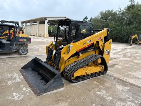 2025 Caterpillar 265