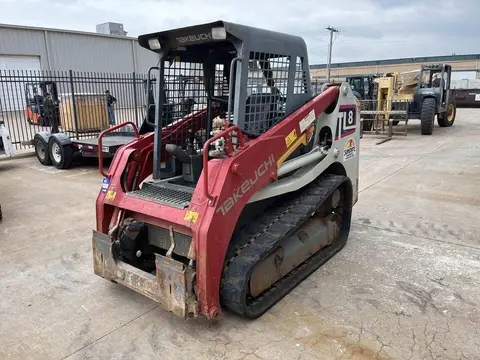 2019 Takeuchi TL8