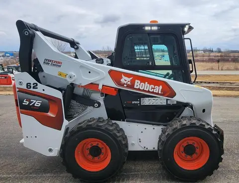 2024 Bobcat S76