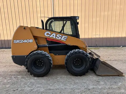 2023 Case SR240B