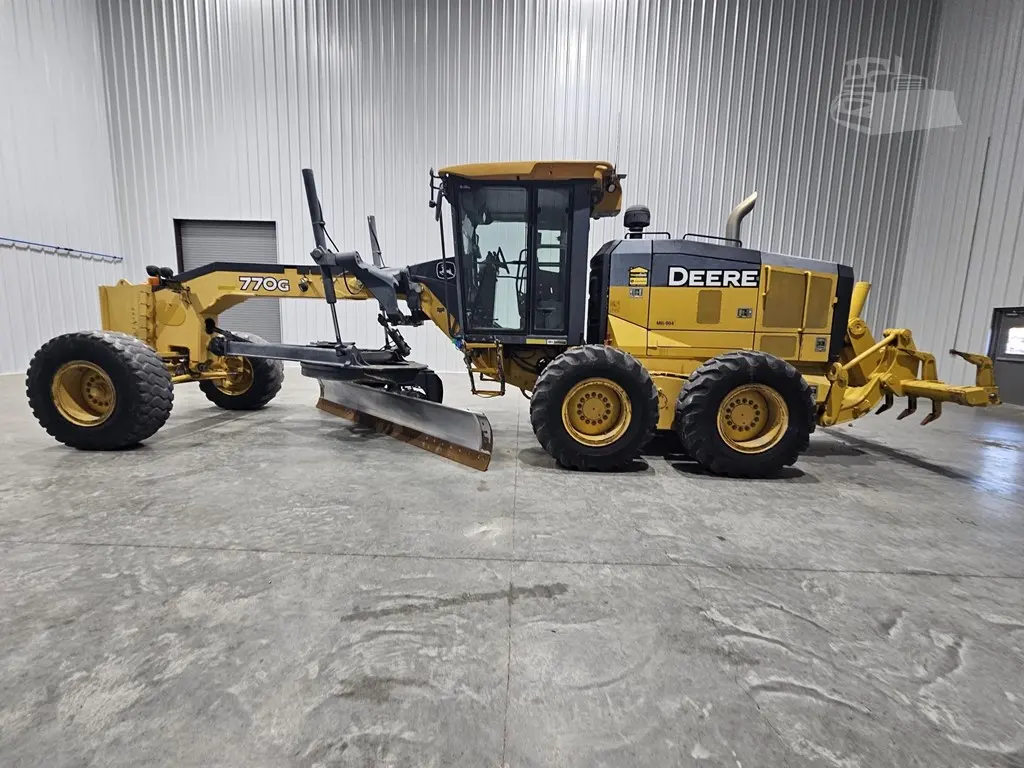 2014 John Deere 770G