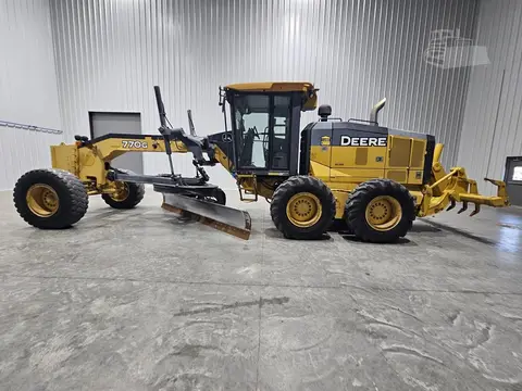 2014 John Deere 770G