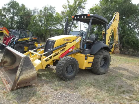 2022 New Holland B95C