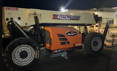 2014 JLG G10-55A