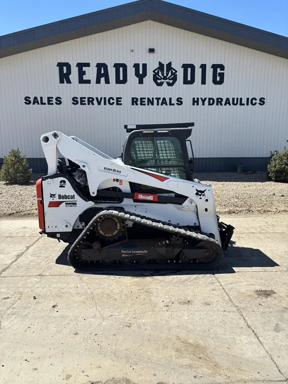 2018 Bobcat T870