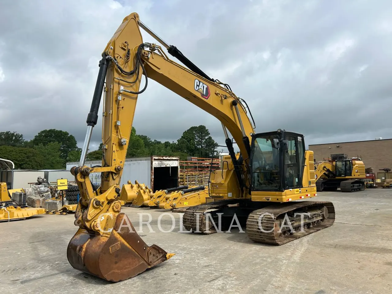 2022 Caterpillar 325
