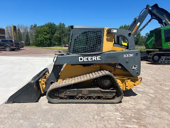 2013 John Deere 333E