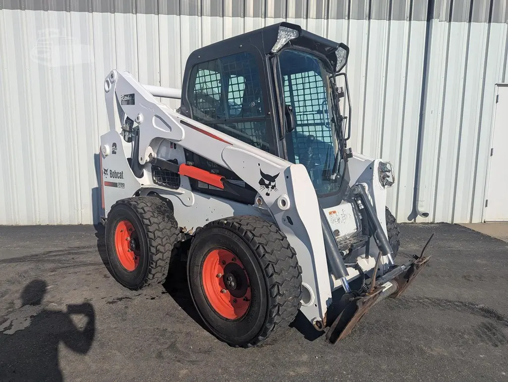 2016 Bobcat S750