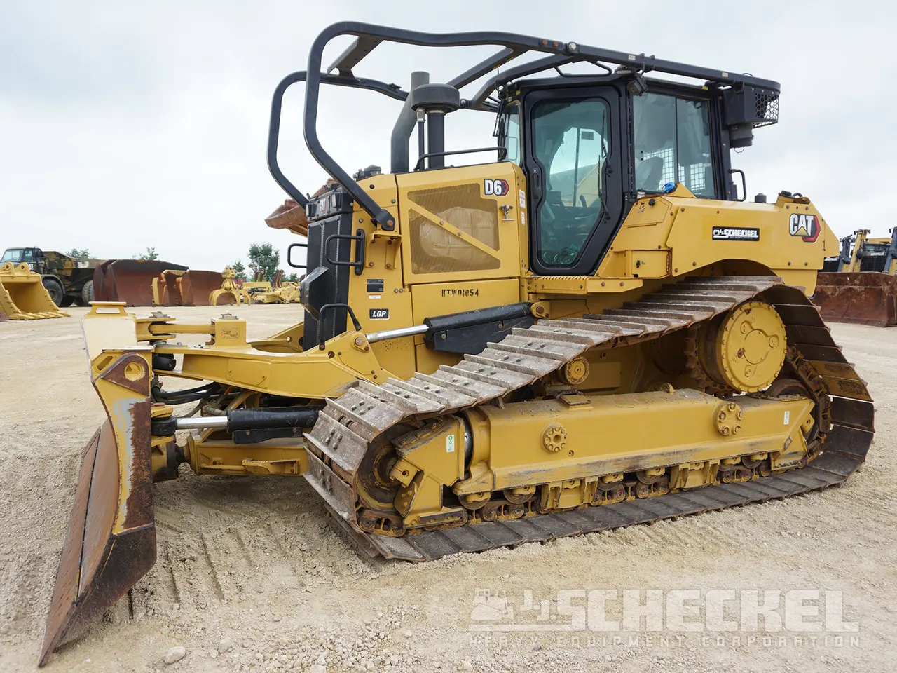 2022 Caterpillar D6 LGP