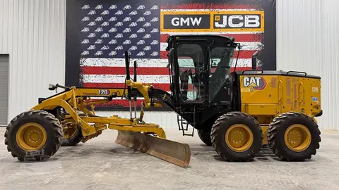 2021 Caterpillar 120