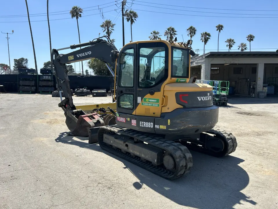 2020 Volvo ECR88D