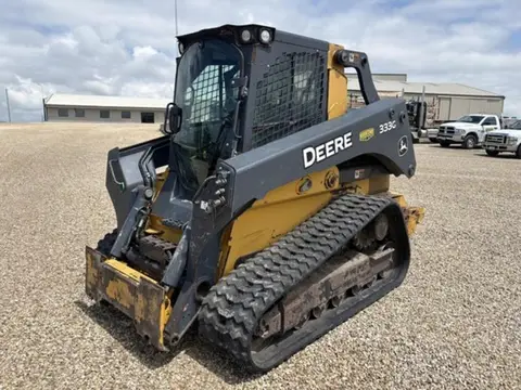 2017 John Deere 333G
