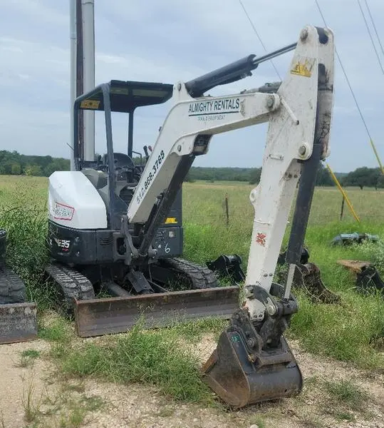 2022 Bobcat E35
