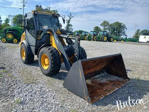 2021 John Deere 304L