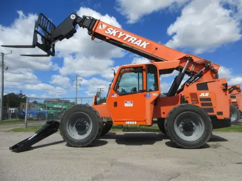 2018 SkyTrak 10054