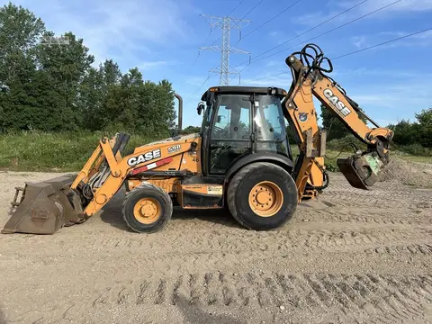 2012 Case 590SN