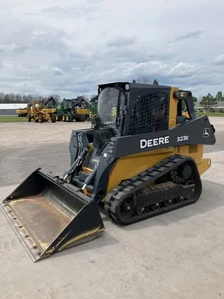 2018 John Deere 323E