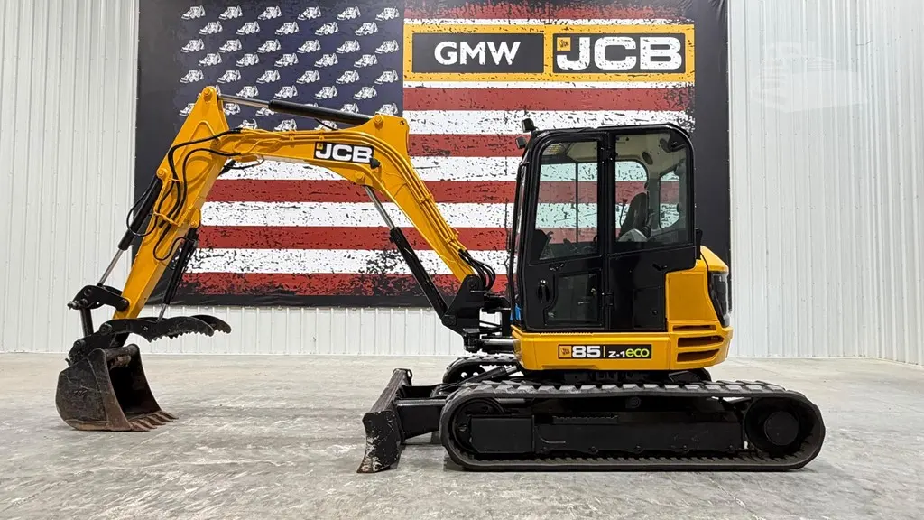 2018 JCB 85Z-1