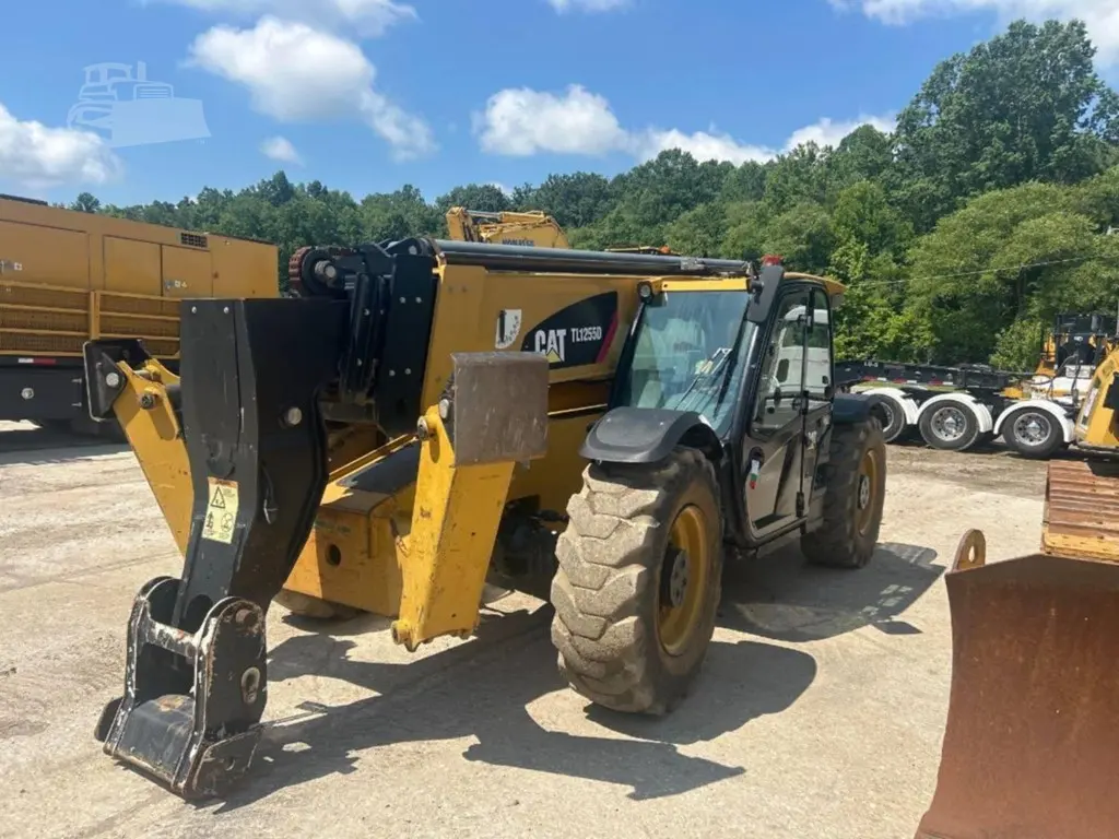2019 Caterpillar TL1255D