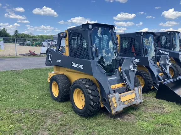 2022 John Deere 324G