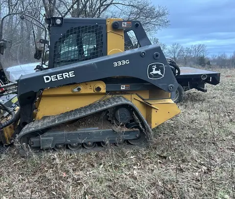 2022 John Deere 333G