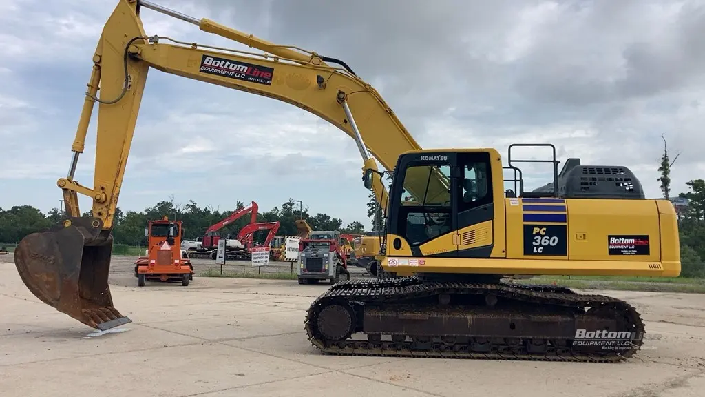 2020 Komatsu PC360 LC-11
