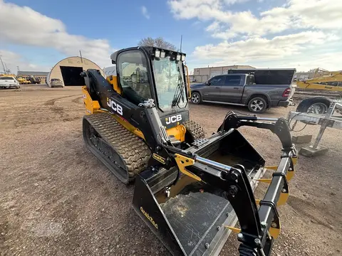 2024 JCB 270T
