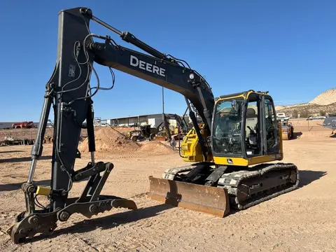 2020 John Deere 135G