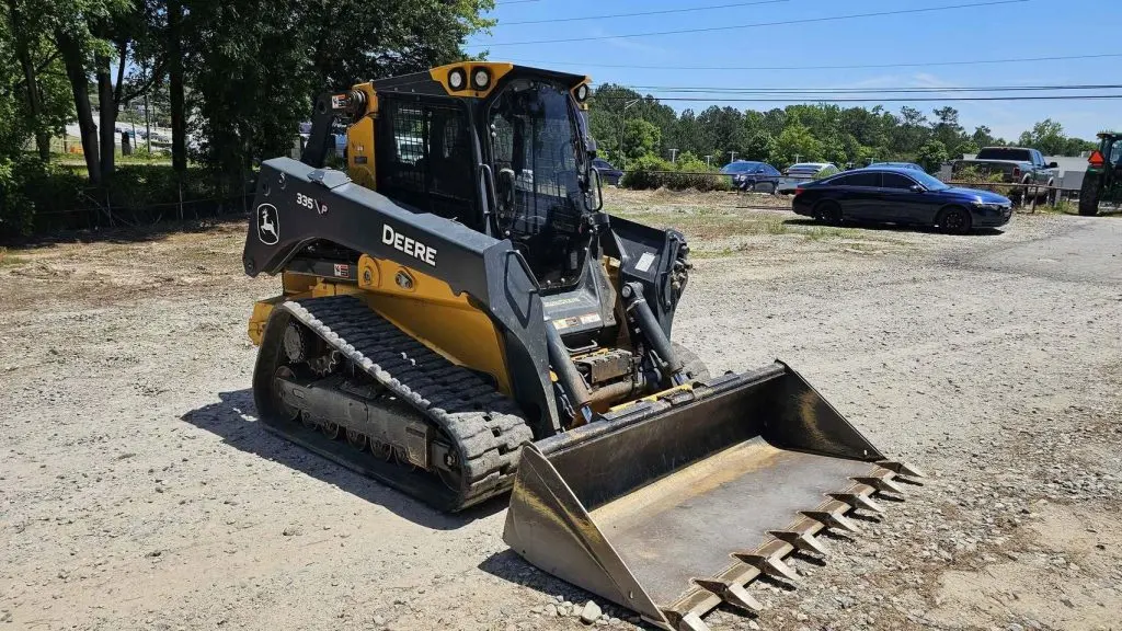 2024 John Deere 335P