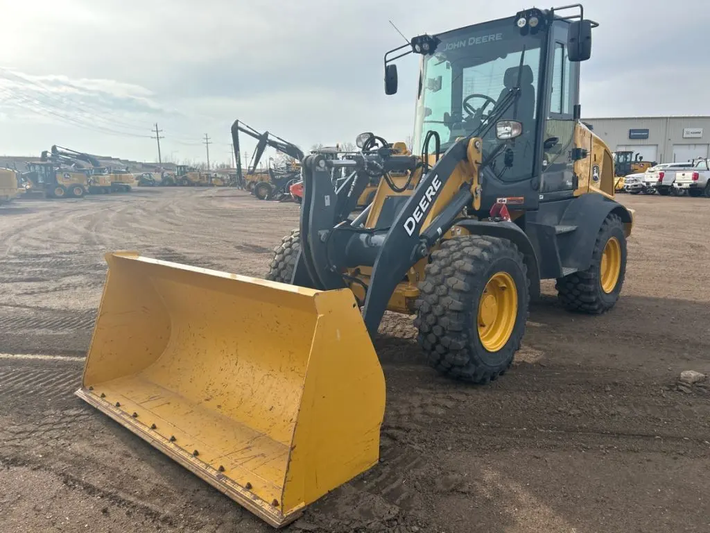 2024 John Deere 324P