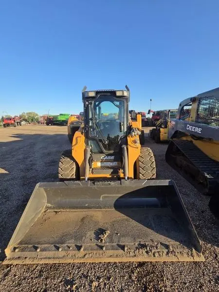 2023 Case SV340B