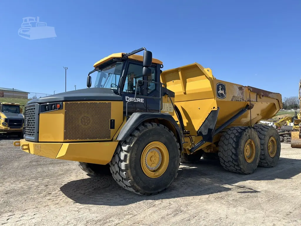 2022 John Deere 460E II
