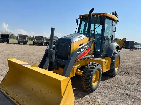 2023 John Deere 320P