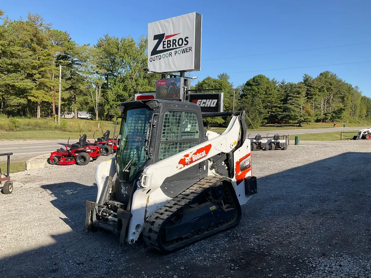 2022 Bobcat T66