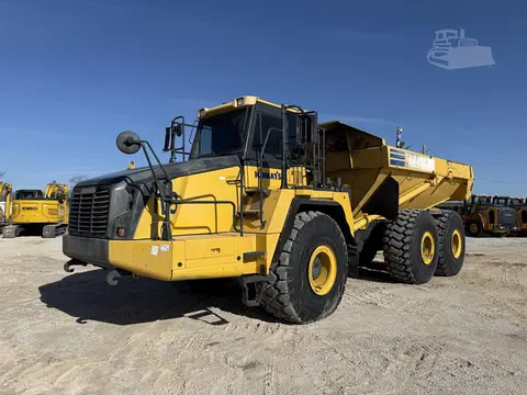 2016 Komatsu HM400-5