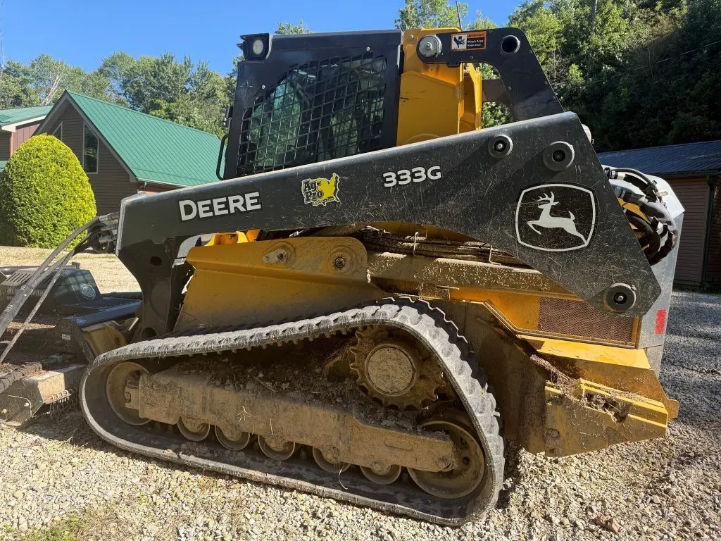 2023 John Deere 333G