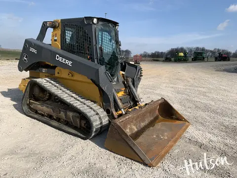 2018 John Deere 331G