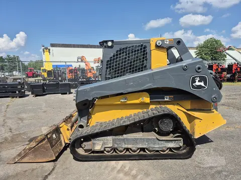 2023 John Deere 331G